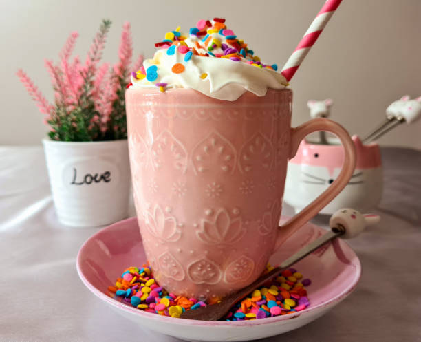 FUNFETTI MUG CREAM