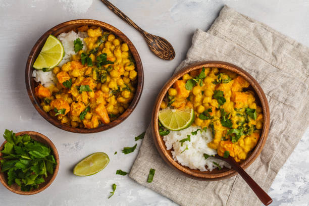 EASY CHICKPEA AND CAULIFLOWER MASALA