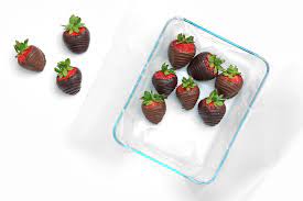 How to Store Chocolate-Covered Strawberries Best