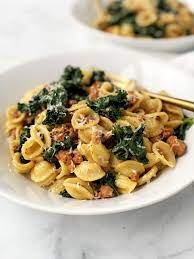 SPICY ORECCHIETTE – CHICKEN SAUSAGE & KALE